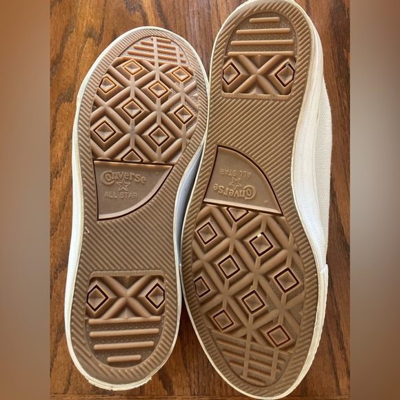 Converse Gray & Pink Sneakers - Picture 2 of 2